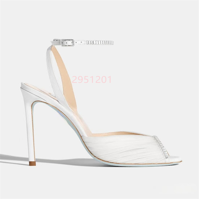 Crystal V Puntschoen Dames Wit - Casual Sandal Leather recensie en prijs